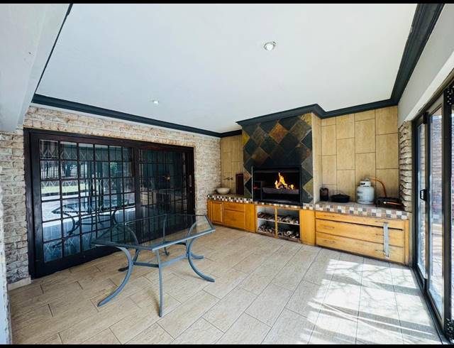 4 BEDROOM HOUSE FOR SALE IN VANDERBIJLPARK SW 5